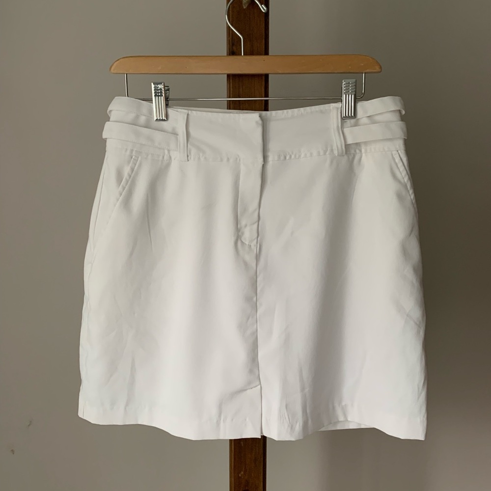 SWING BETTE AND COURT | Tanya Fit White Skirt | Sz 6